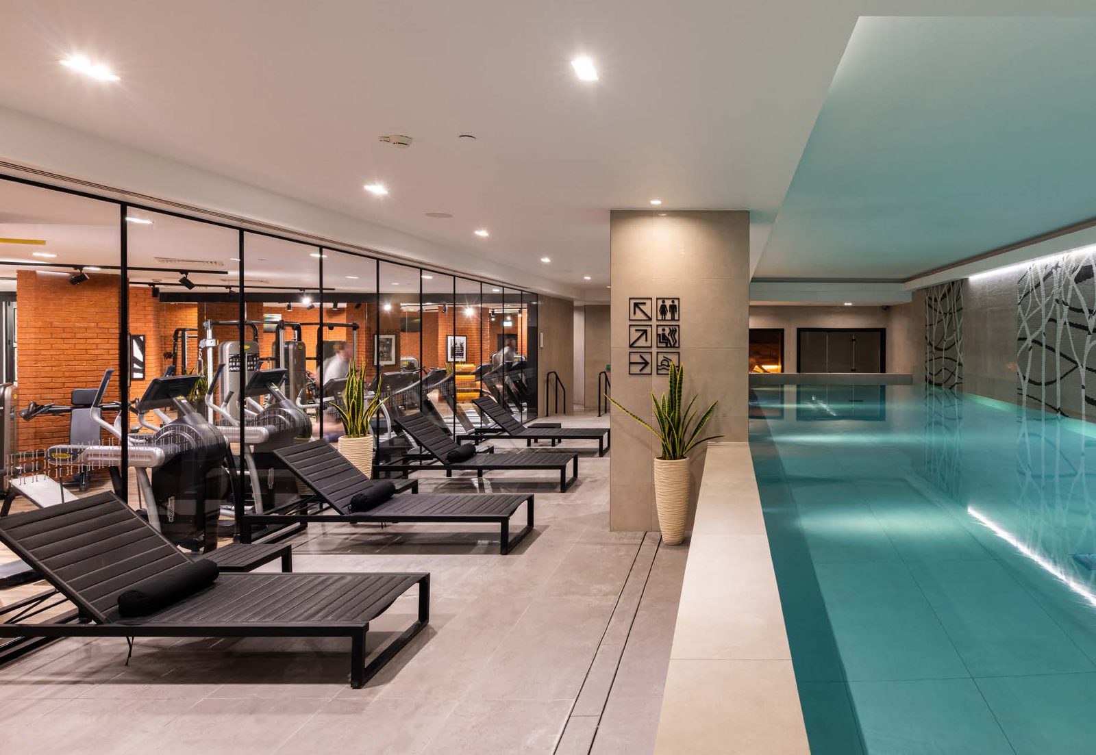 Gym & Pool