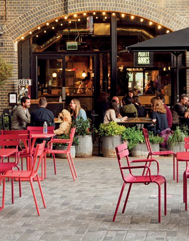 Outdoor Bar Area