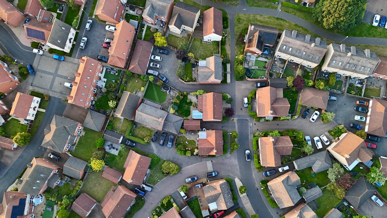 英式住宅社區,信賴 IREIS Properties 海瑞萬仕 — 預約免費諮詢